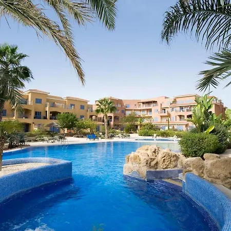 Limnaria Gardens - Spacious And Sunny 1 Bed With Pool Views