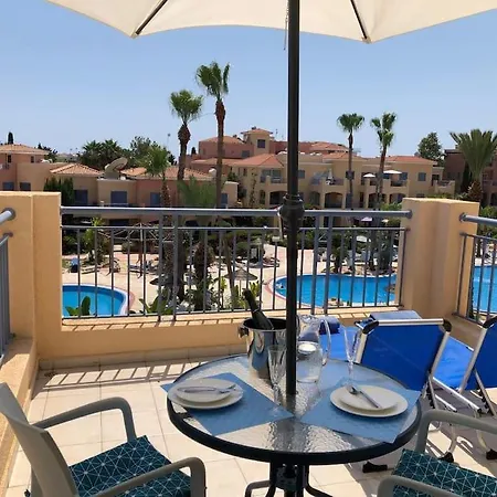Limnaria Gardens - Spacious And Sunny 1 Bed With Pool Views *